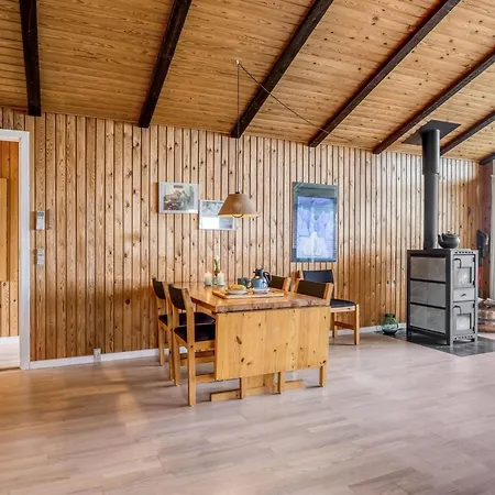 Thrineke - 200m From The Sea By Interhome Feriehus *