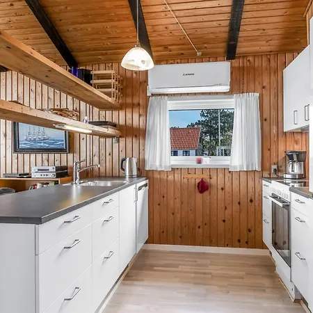 Thrineke - 200m From The Sea By Interhome Feriehus *